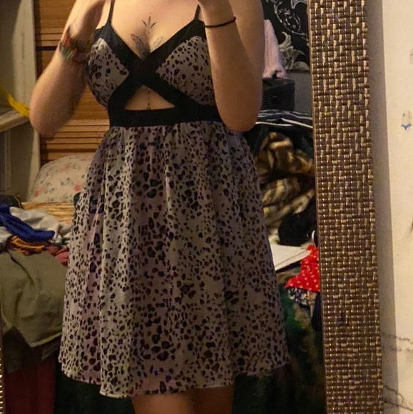 Forever 21 Dresses & Skirts - Dress